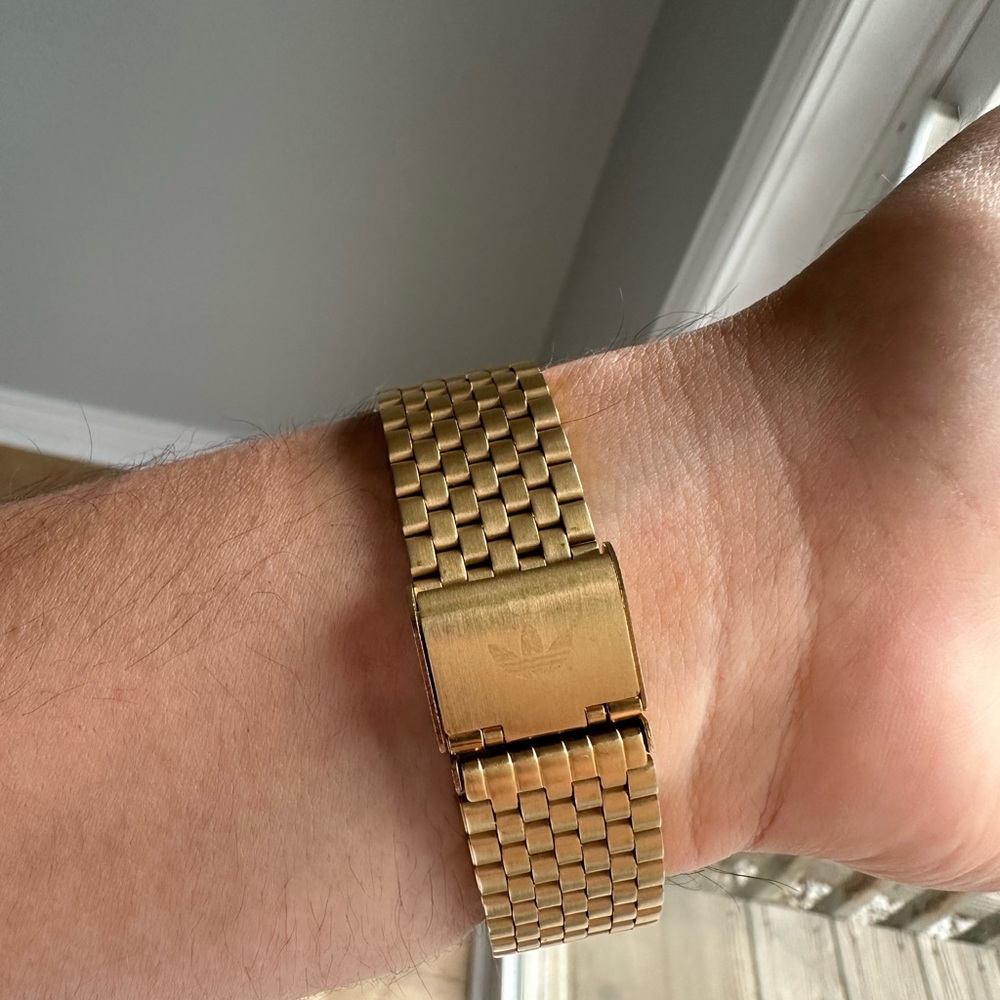 Adidas Watch - Picture 4 of 8